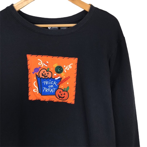 Vintage 90’s Oversized Halloween Trick or Treat Embroidered Black Sweatshirt 2X - Picture 2 of 7